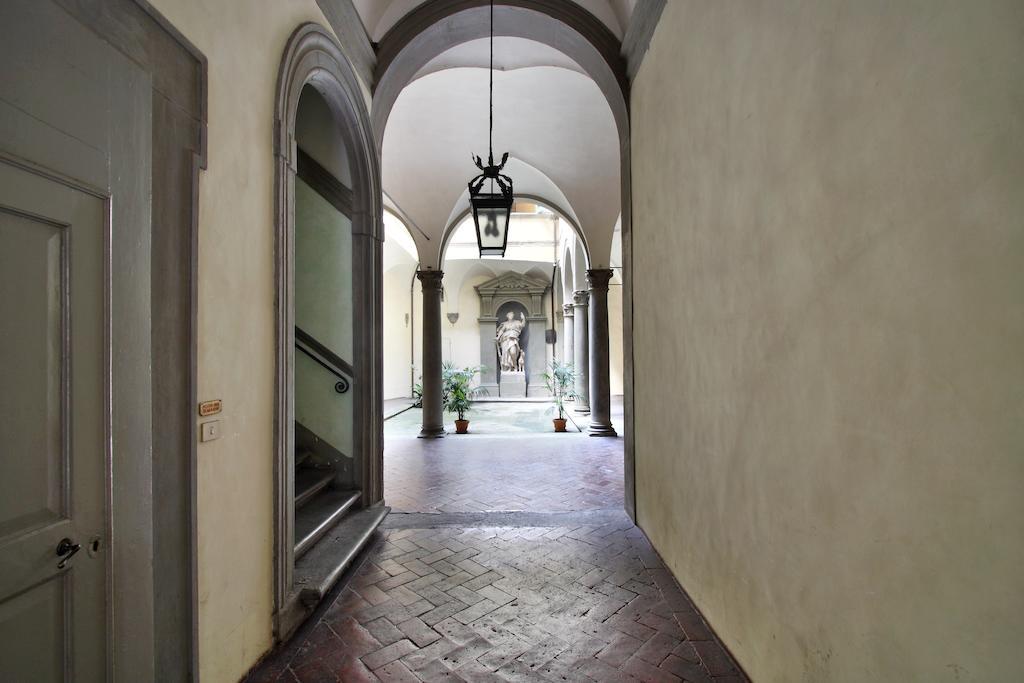 Palazzo Tolomei - Residenza D'Epoca Florence Exterior photo