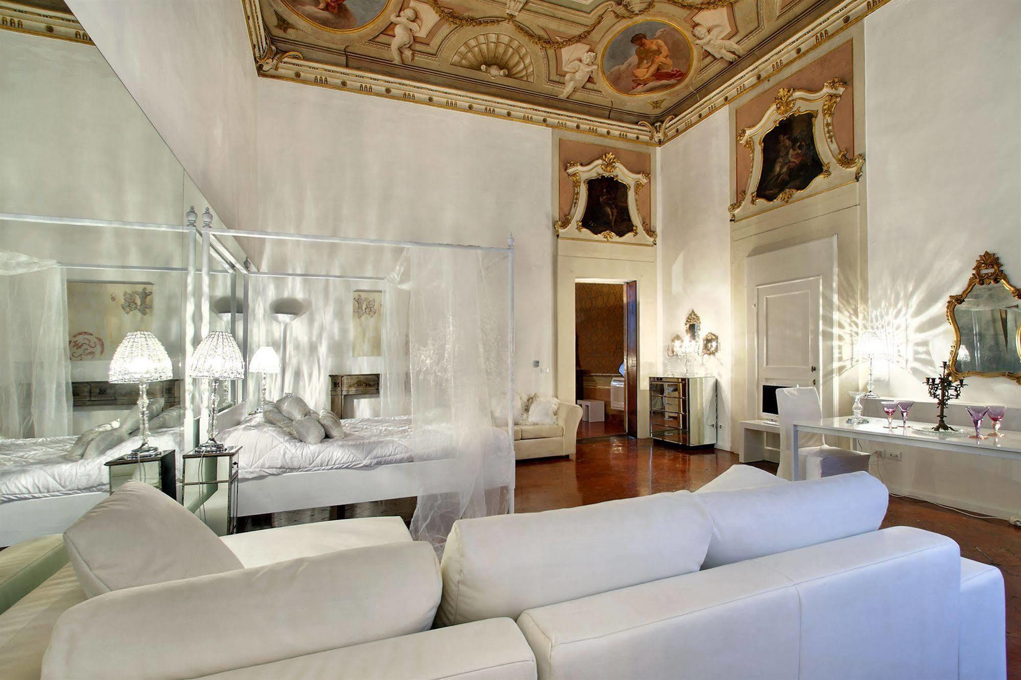 Palazzo Tolomei - Residenza D'Epoca Florence Exterior photo